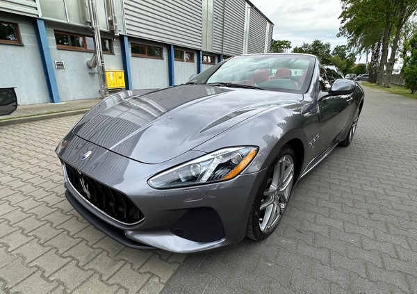 Maserati GranCabrio cena 499900 przebieg: 19600, rok produkcji 2019 z Poznań małe 466